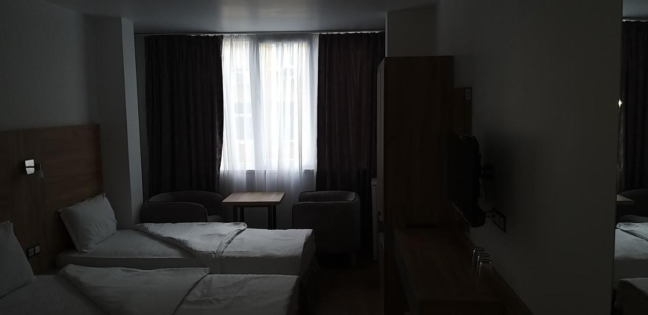 Hotel Хотел Визия Haskovo Esterno foto